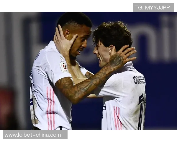 国王杯精彩对决皇马与莱比锡战成平局补时进球点燃全场激情