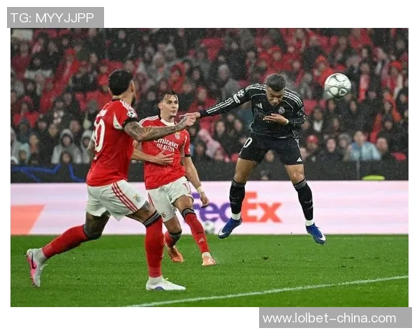 本菲卡逆转切尔西夺足总杯胜利补时绝杀点燃全场激情 本菲卡逆转切尔西夺足总杯胜利补时绝杀点燃全场激情